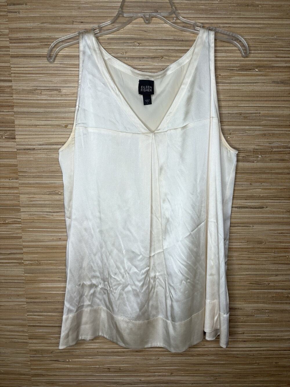 Eileen Fisher Silk Georgette or Charmeuse V-Neck Tank Top Bone Sz L